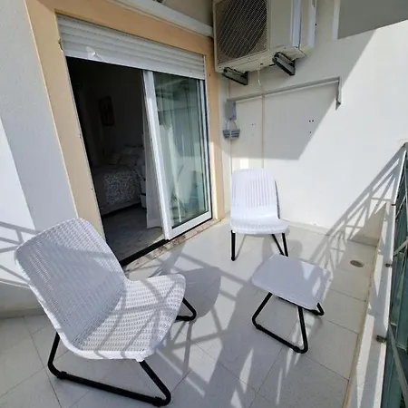 Roja Sol Apartment *