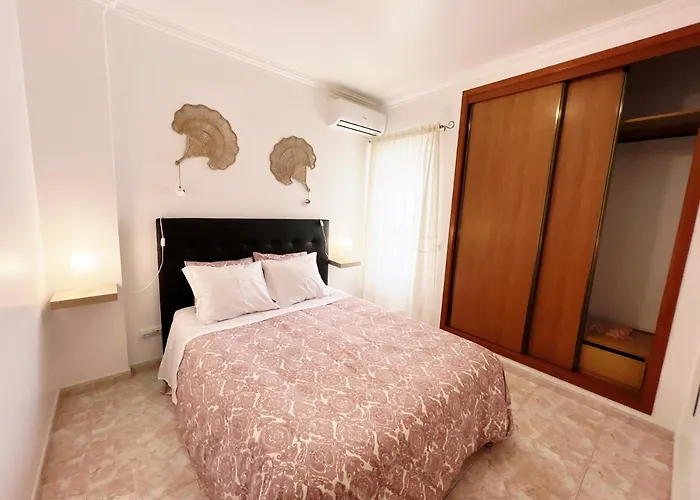 Roja Sol Apartment *